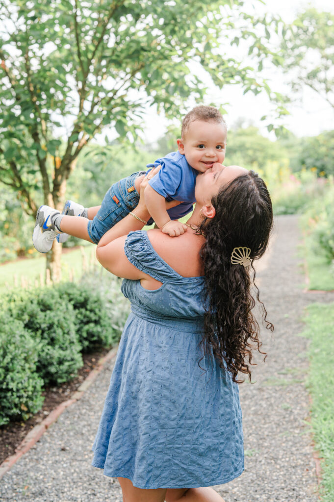 Milestone & cake smash photo session with Click Joy Photography in Wilmington DE