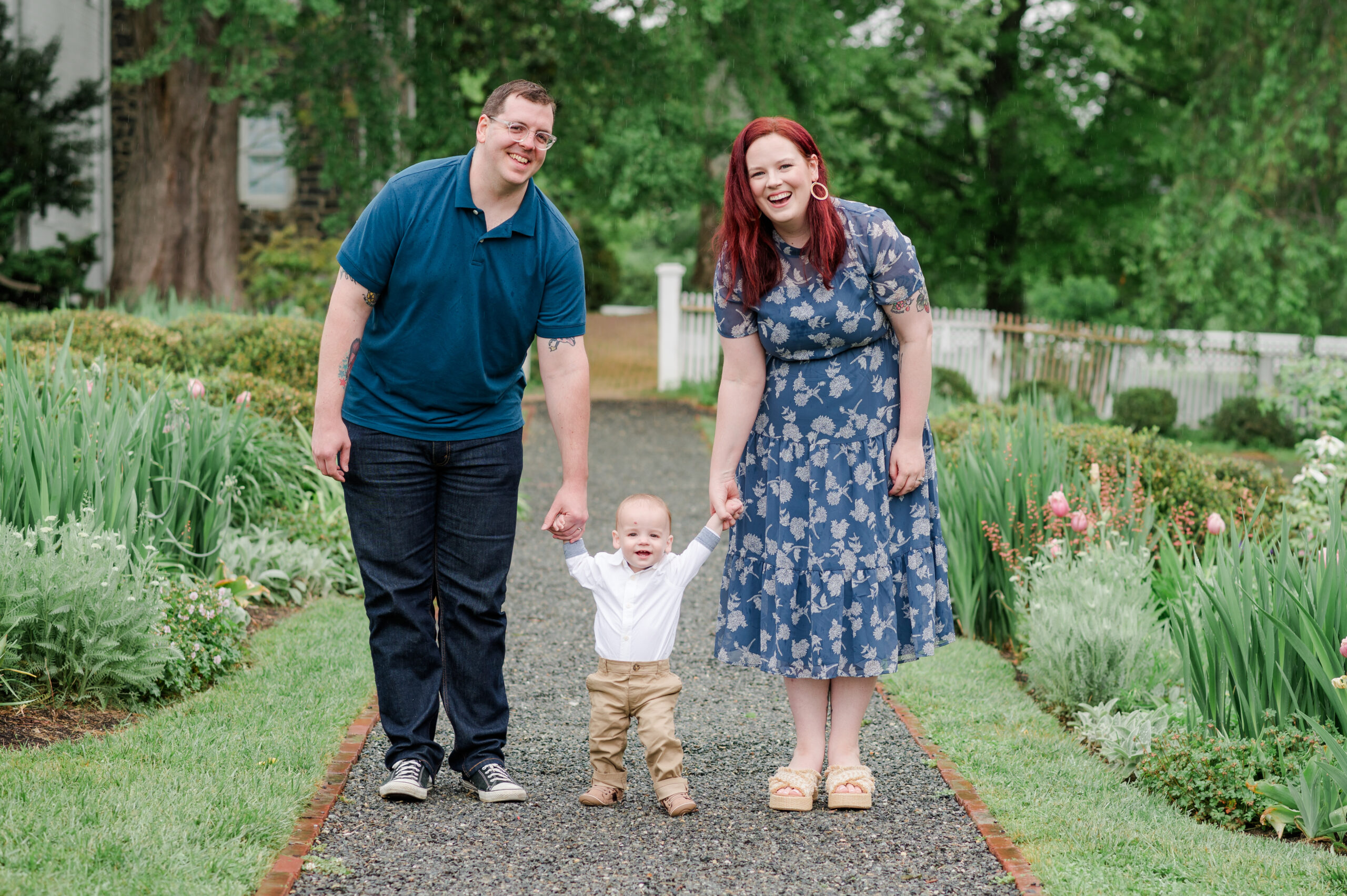 Rainy Family Photoshoot in North Wilmington Delaware