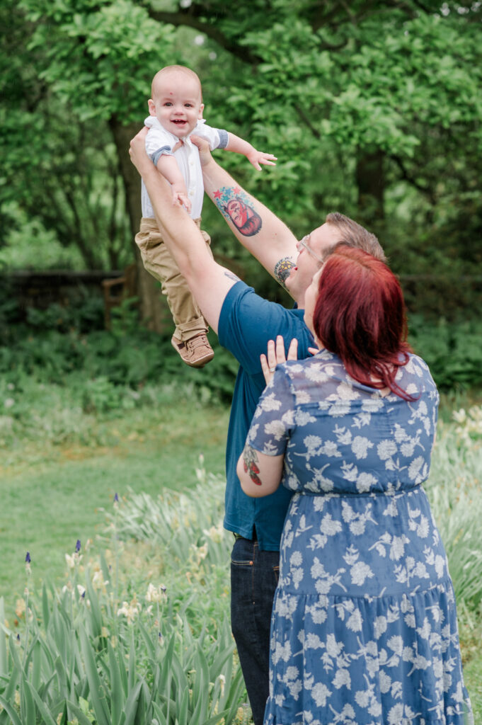 Rainy Family Photoshoot in North Wilmington Delaware