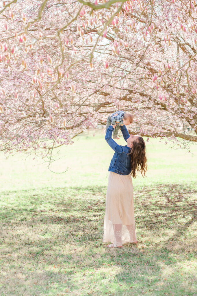 Spring family photos at Bellevue State Park in Wilmington Delaware with Click Joy Photography